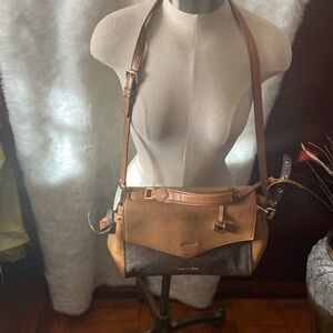 Michael Kors bag/canvas crossbody leather